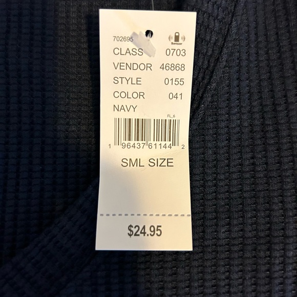 PacSun Navy Crop Top - Picture 3 of 3